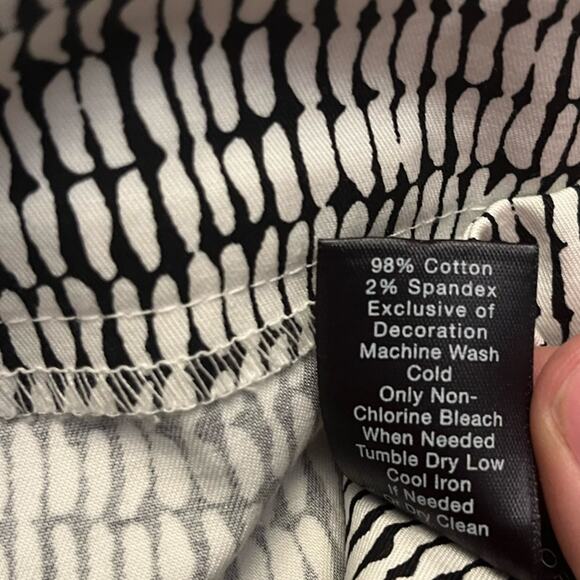 Ann Taylor A-Line Skirt - Picture 3 of 3